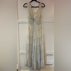 Max Studio White and Black Patterned Dress